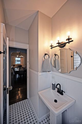 4220 Eileen Drive, Cincinnati, OH 45209