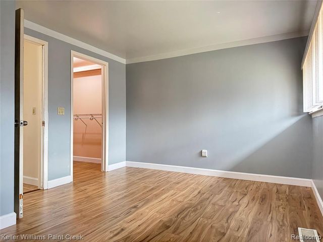 2038 Roman Court, Warren, MI 48092