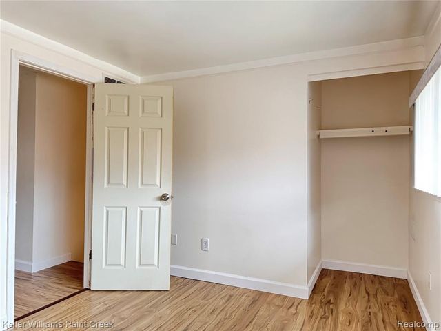 2038 Roman Court, Warren, MI 48092