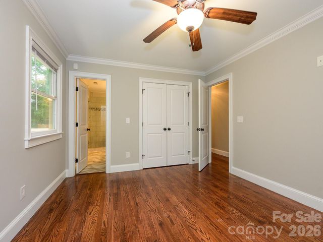 6060 Acadian Woods Drive, Charlotte, NC 28227