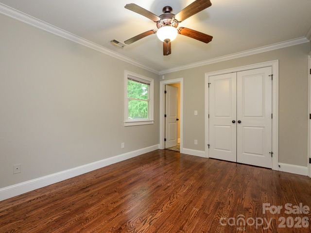 6060 Acadian Woods Drive, Charlotte, NC 28227