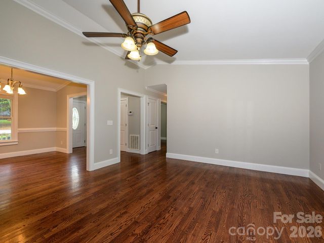 6060 Acadian Woods Drive, Charlotte, NC 28227