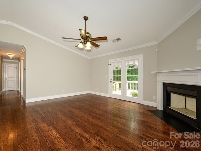 6060 Acadian Woods Drive, Charlotte, NC 28227