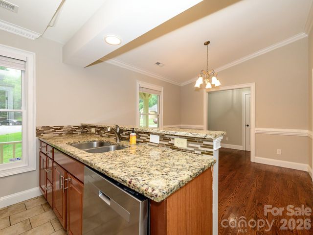 6060 Acadian Woods Drive, Charlotte, NC 28227