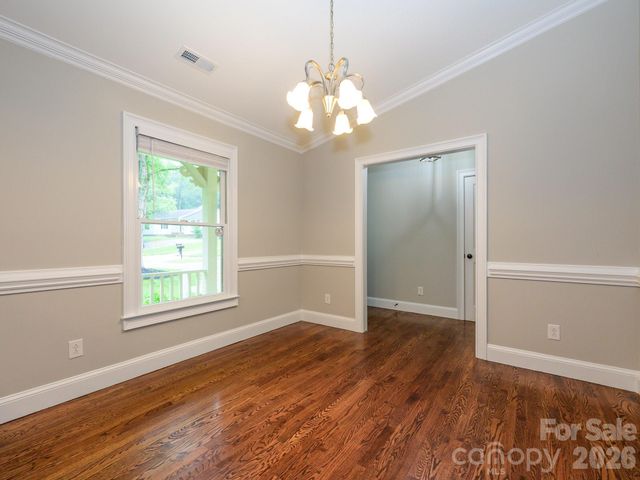 6060 Acadian Woods Drive, Charlotte, NC 28227