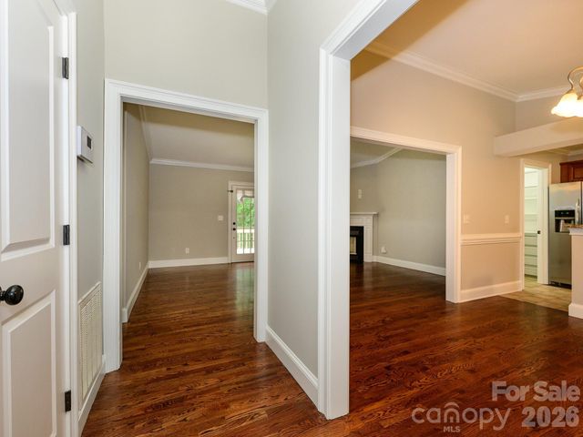 6060 Acadian Woods Drive, Charlotte, NC 28227