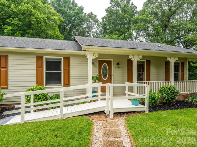 6060 Acadian Woods Drive, Charlotte, NC 28227