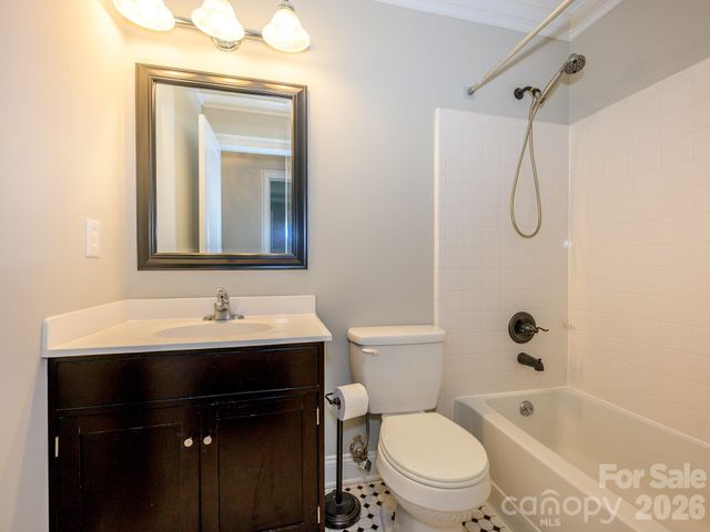 6060 Acadian Woods Drive, Charlotte, NC 28227