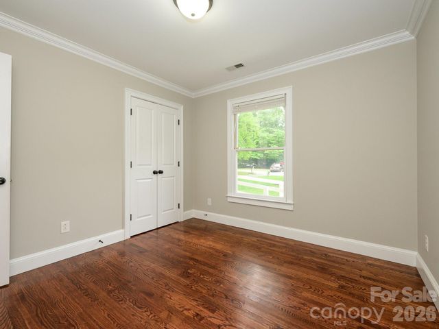 6060 Acadian Woods Drive, Charlotte, NC 28227