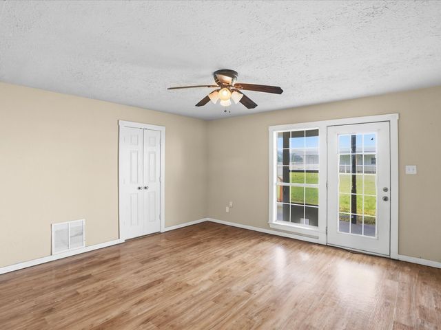 6568 Michael Road, Sanger, TX 76266