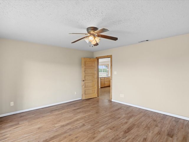 6568 Michael Road, Sanger, TX 76266