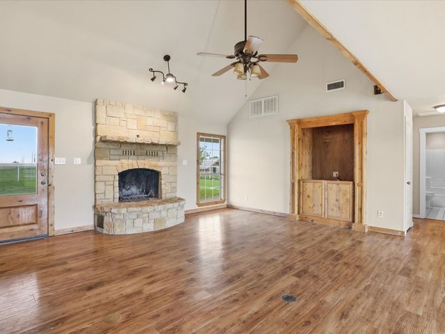 6568 Michael Road, Sanger, TX 76266