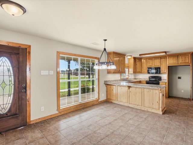 6568 Michael Road, Sanger, TX 76266