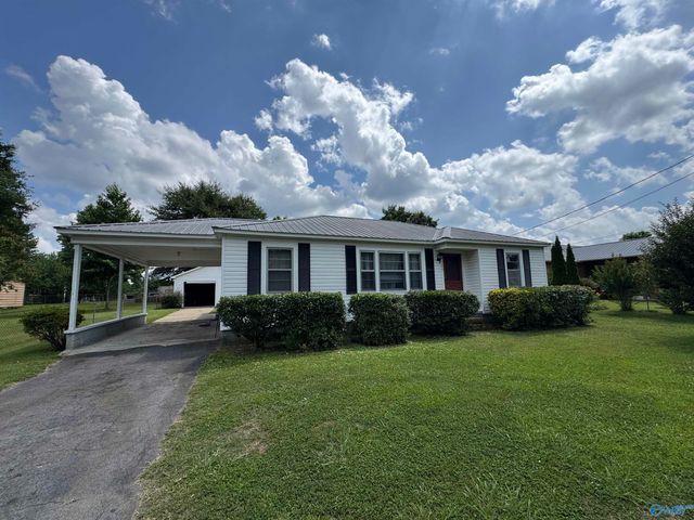 306 Nixon Street, Albertville, AL 35950