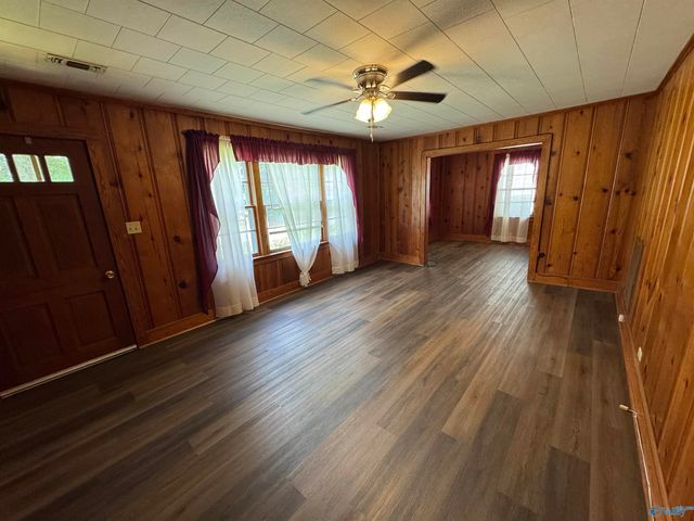 306 Nixon Street, Albertville, AL 35950