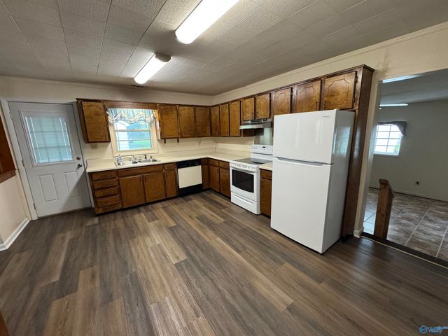 306 Nixon Street, Albertville, AL 35950