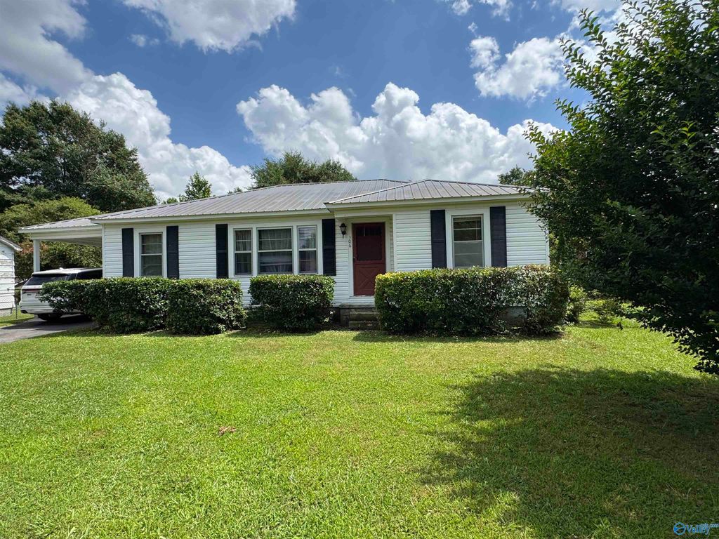 306 Nixon Street, Albertville, AL 35950