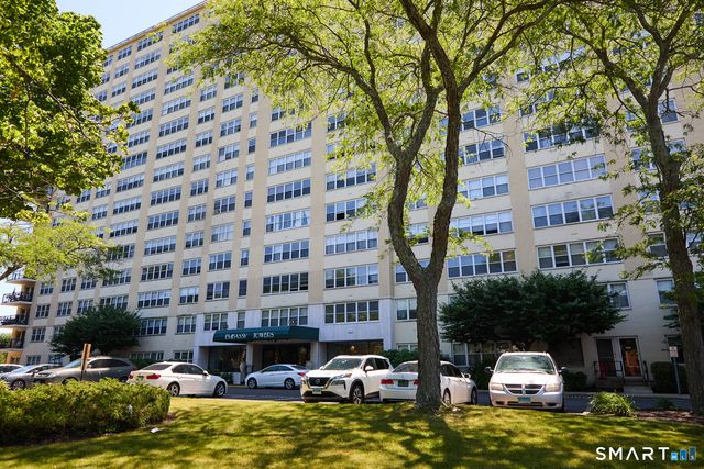 2625 Park Avenue 7S, Bridgeport, CT 06604