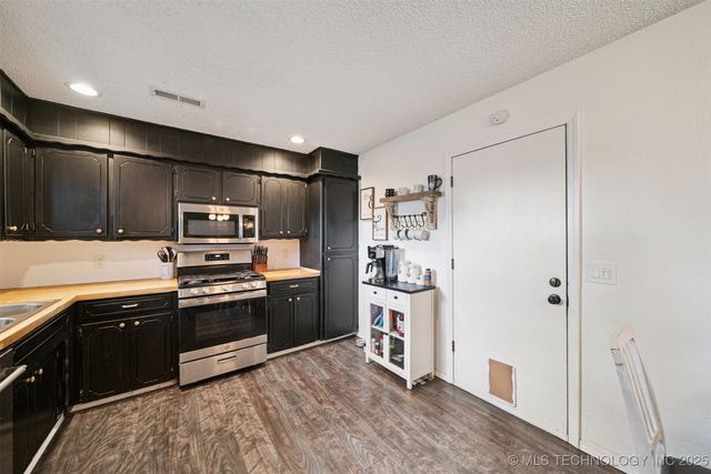 2613 S Sycamore Avenue, Broken Arrow, OK 74012