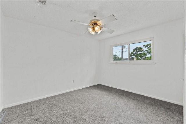 4514 Albatross Drive, Seabrook, TX 77586