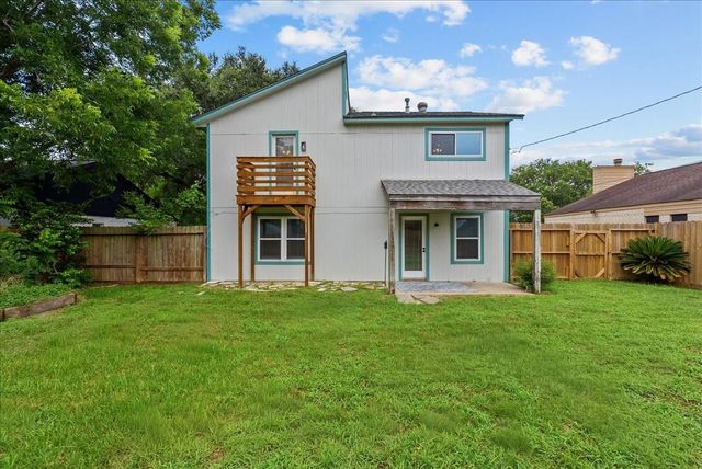4514 Albatross Drive, Seabrook, TX 77586