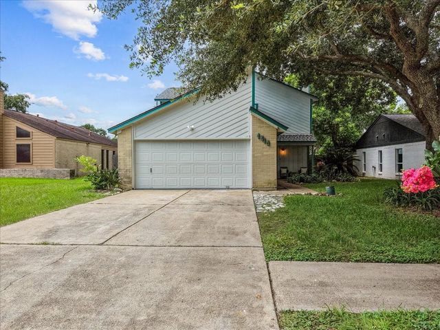4514 Albatross Drive, Seabrook, TX 77586