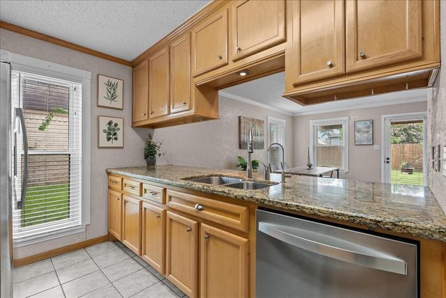 4514 Albatross Drive, Seabrook, TX 77586