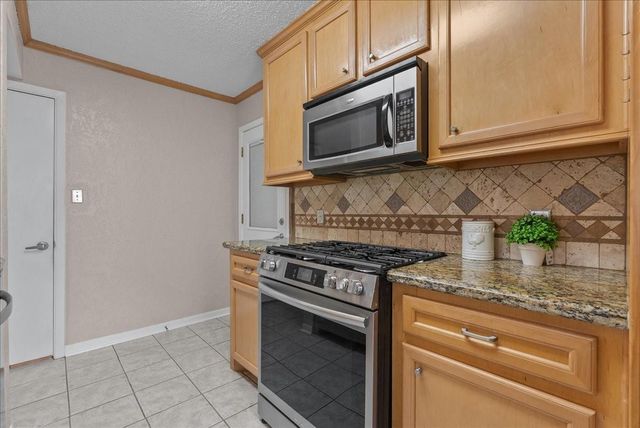 4514 Albatross Drive, Seabrook, TX 77586