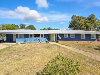 625 E Whitney Street, Hamilton, TX 76531