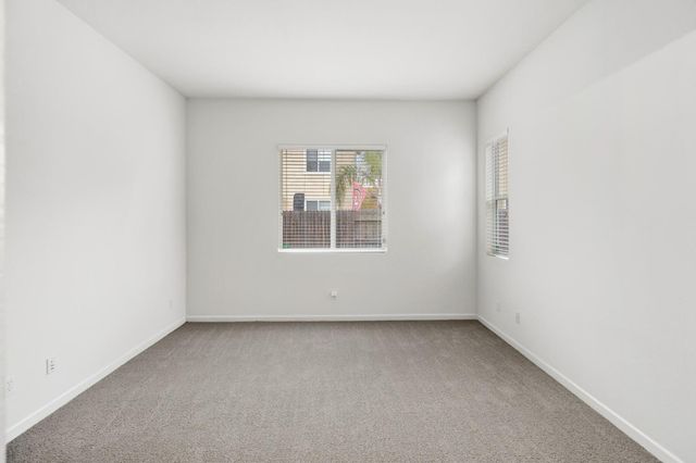 9452 N Kiefer Blvd, Sacramento, CA 95826