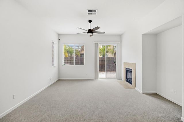 9452 N Kiefer Blvd, Sacramento, CA 95826