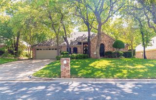 7732 Aubrey Lane, North Richland Hills, TX 76182