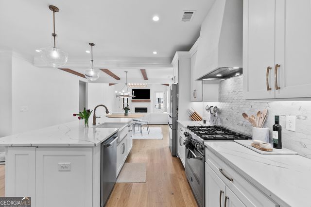 202 Regester Way, Peachtree City, GA 30269