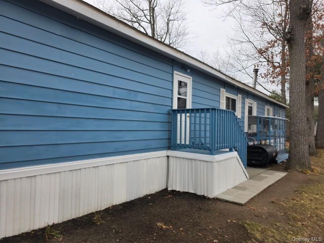 3 Pine Court, Bloomingburg, NY 12721