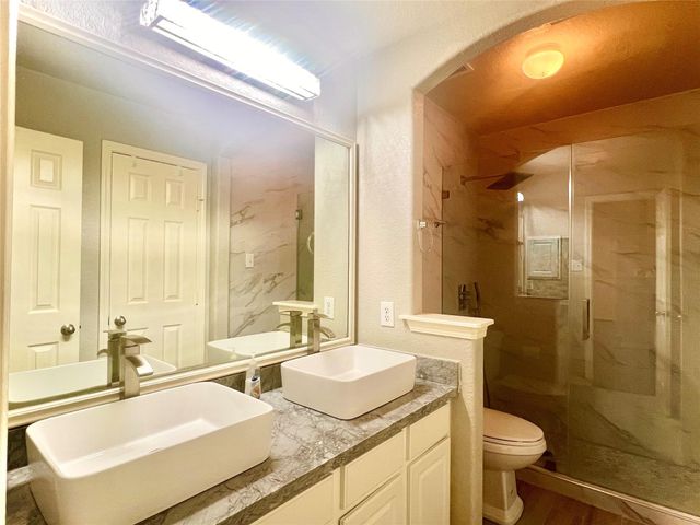 21018 Oakley Hill Court, Richmond, TX 77406