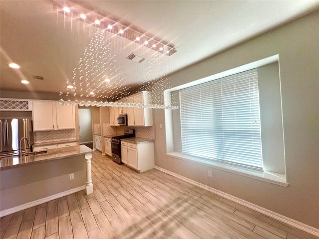 21018 Oakley Hill Court, Richmond, TX 77406