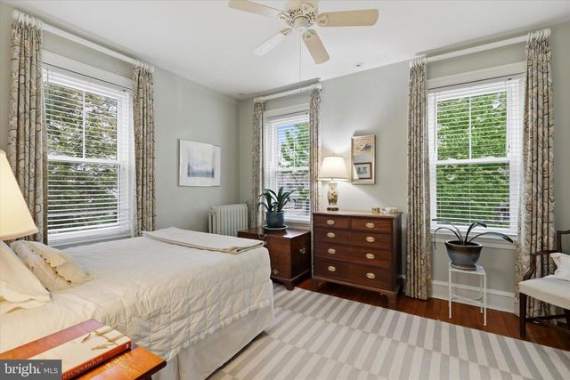 39 E ABINGTON AVE, Philadelphia, PA 19118