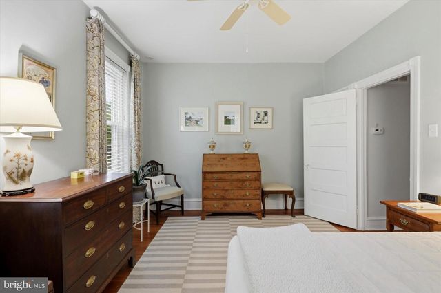 39 E ABINGTON AVE, Philadelphia, PA 19118