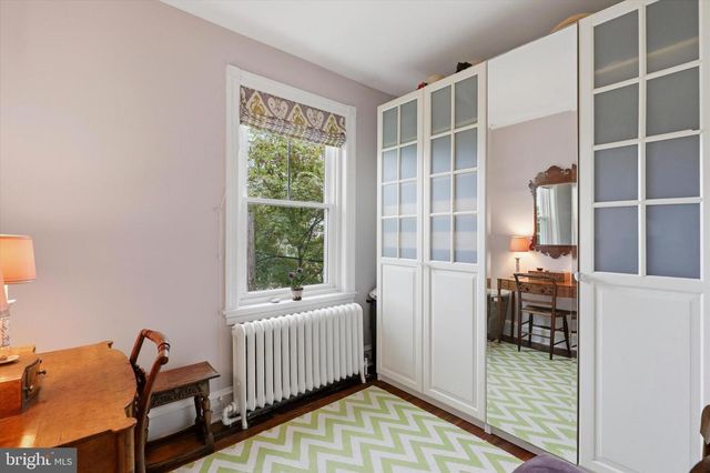 39 E ABINGTON AVE, Philadelphia, PA 19118