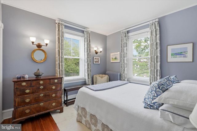 39 E ABINGTON AVE, Philadelphia, PA 19118