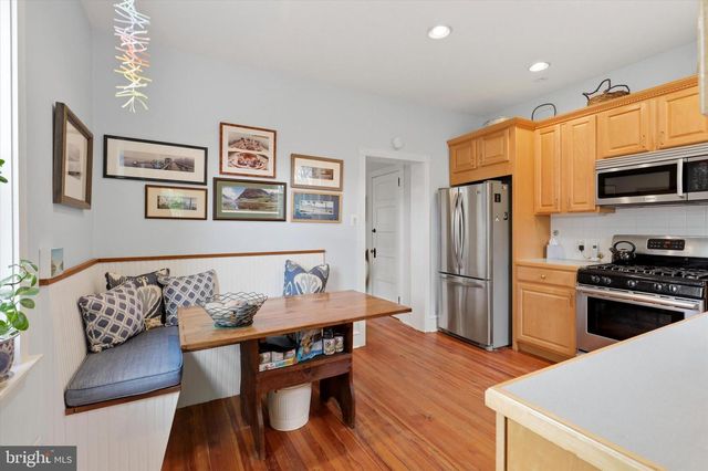 39 E ABINGTON AVE, Philadelphia, PA 19118