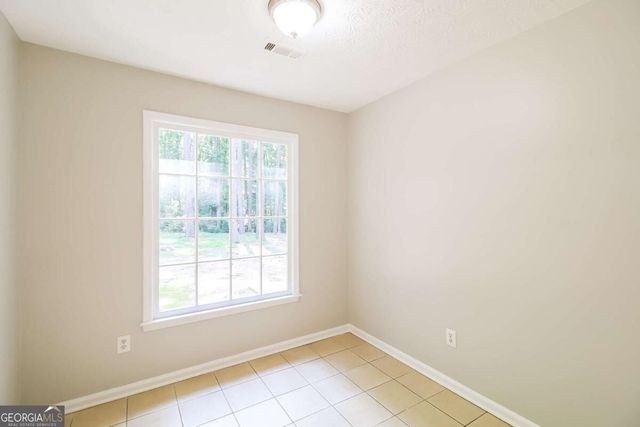 8605 Collins Drive, Jonesboro, GA 30236