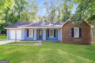 8605 Collins Drive, Jonesboro, GA 30236