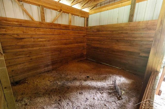 1156 S Alamando Road, Shepherd, MI 48883