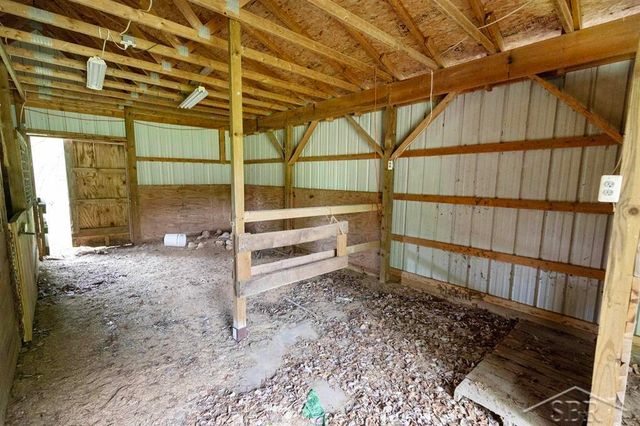 1156 S Alamando Road, Shepherd, MI 48883