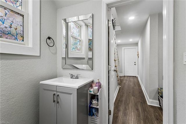 708 B ST, Chesapeake, VA 23324