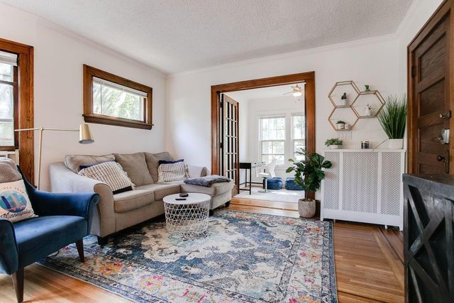 3305 32nd Avenue S, Minneapolis, MN 55406