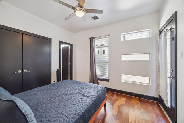 908 Hutchins Street, Houston, TX 77003