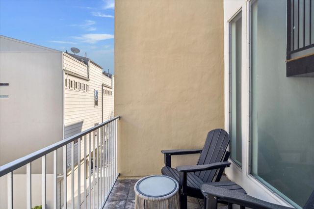 908 Hutchins Street, Houston, TX 77003