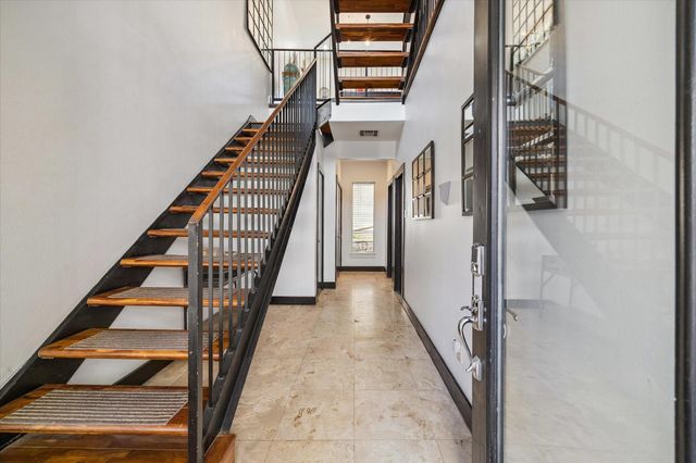 908 Hutchins Street, Houston, TX 77003